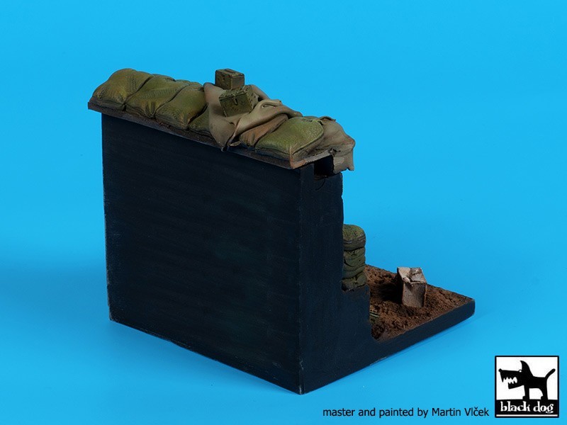 Vietnam bunker base