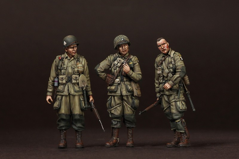 3620 U.S. Army Airborne officers. 1944.