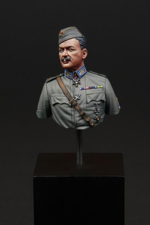 V-16012  Marshal of Finland WW II - Carl Gustav Emil Mannerheim