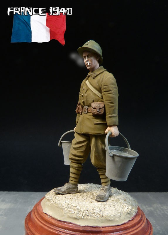F302  French Soldier - France 1940 "Water Corvee"