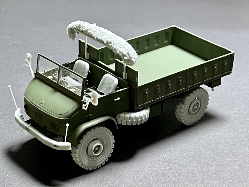 Resin camouflage net for the Unimog S404