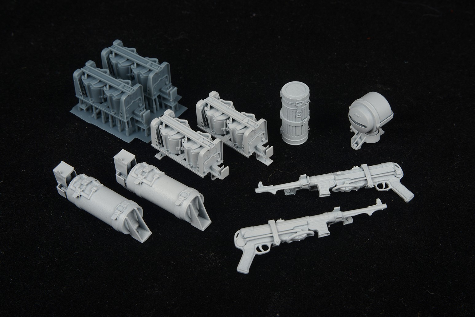 16132 1:16 Sd.Kfz.251 Detail Set for both Das Werk and Trumpeter kits
