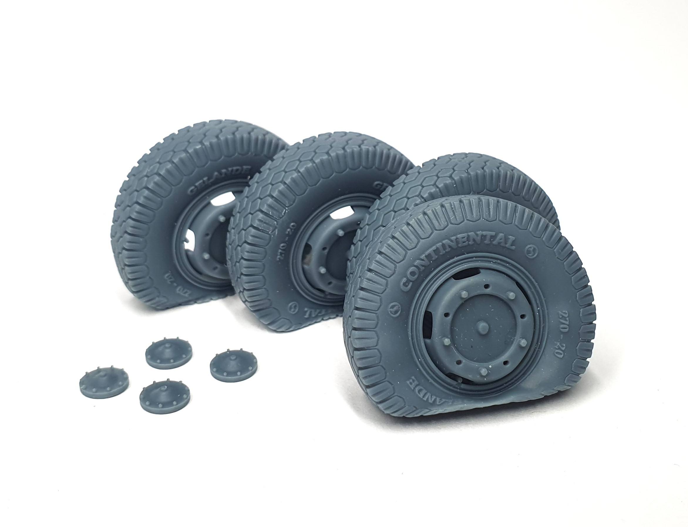 Sd.Kfz 234 road wheels flat tires set (4 pcs) type 2