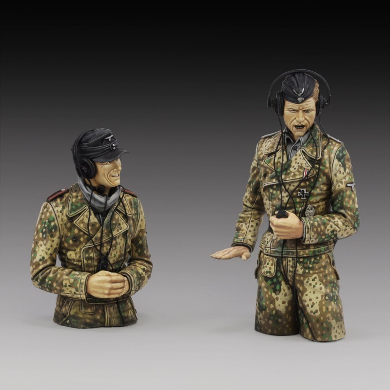 1072 German tank crew in pit dot Part 2 (1/16 scale)