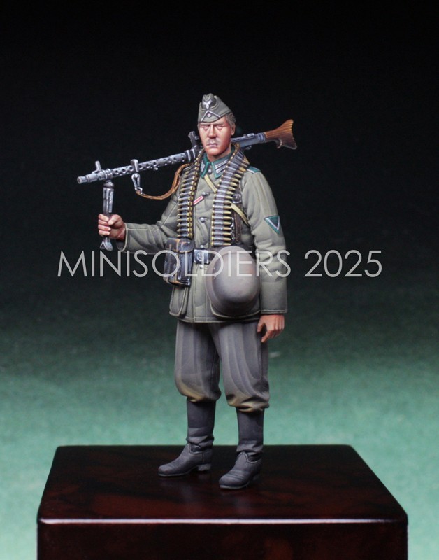 ms-0104 MG34 Gunner WWII