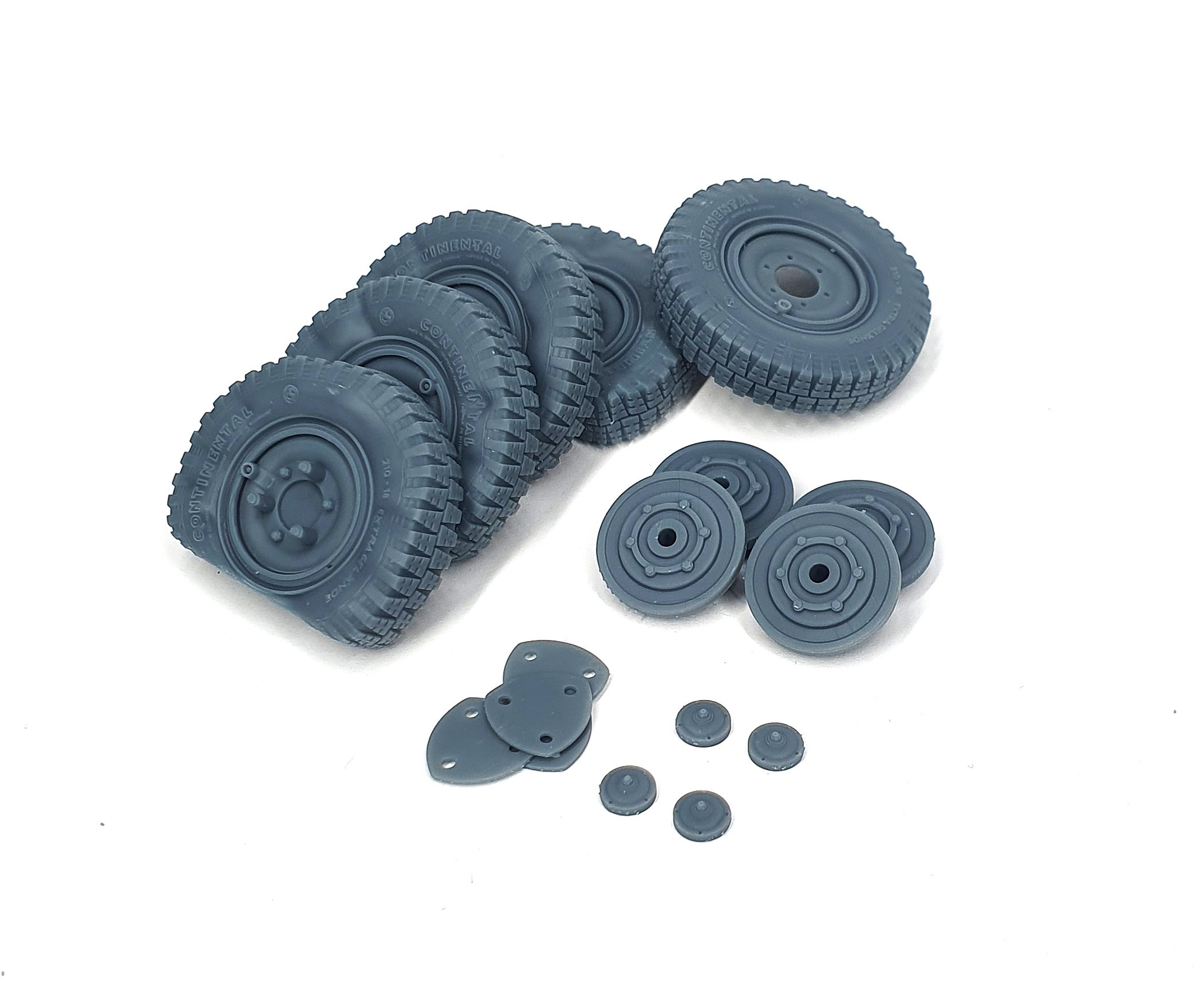 AFVs35-204 	  Sd.Kfz 222 early road wheels flat tires type 1 (4pcs + spare for Hobby Boss)