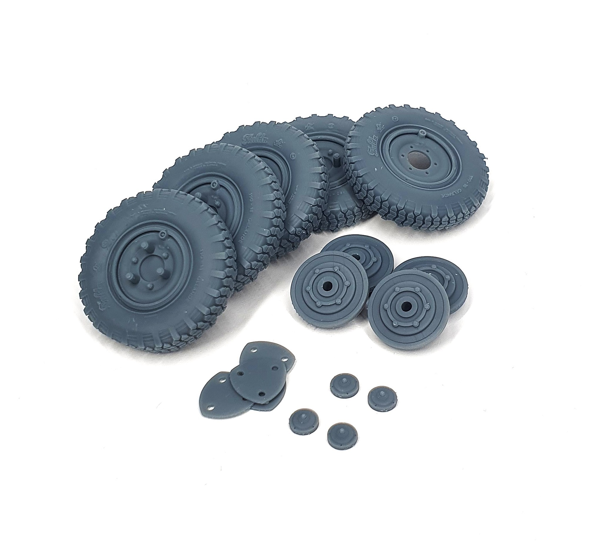AFVs35-193 	  Sd.Kfz 222 early road wheels set with spare (weighted) type 2 (for Hobby Boss)