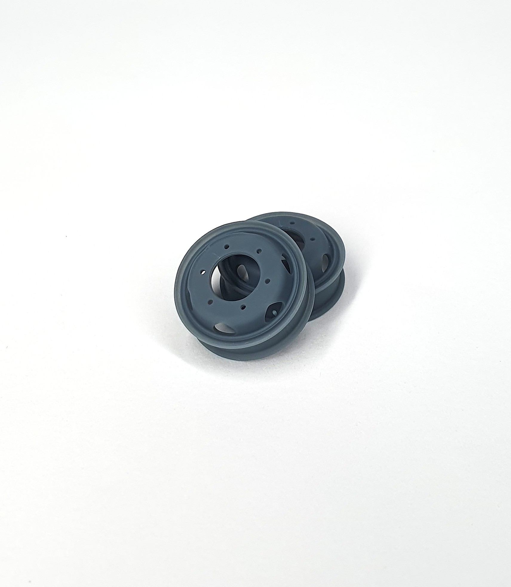 AFVs35-233 	  Opel Blitz early spare wheel rim (2pcs)