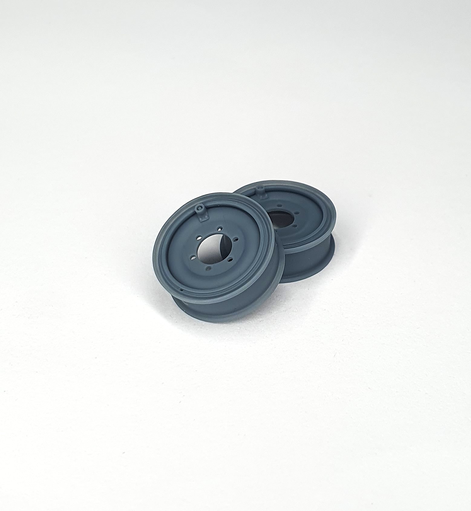 AFVs35-237 	  Sd.Kfz 222 spare wheel rim (2 pcs)