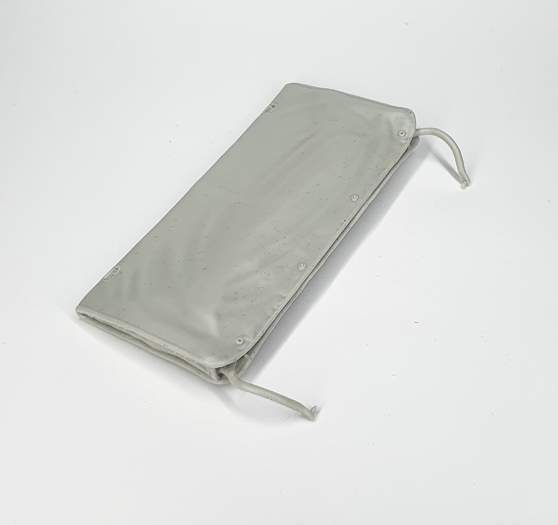 16s-059 	  Canvas windshield cover for Jeep Willys