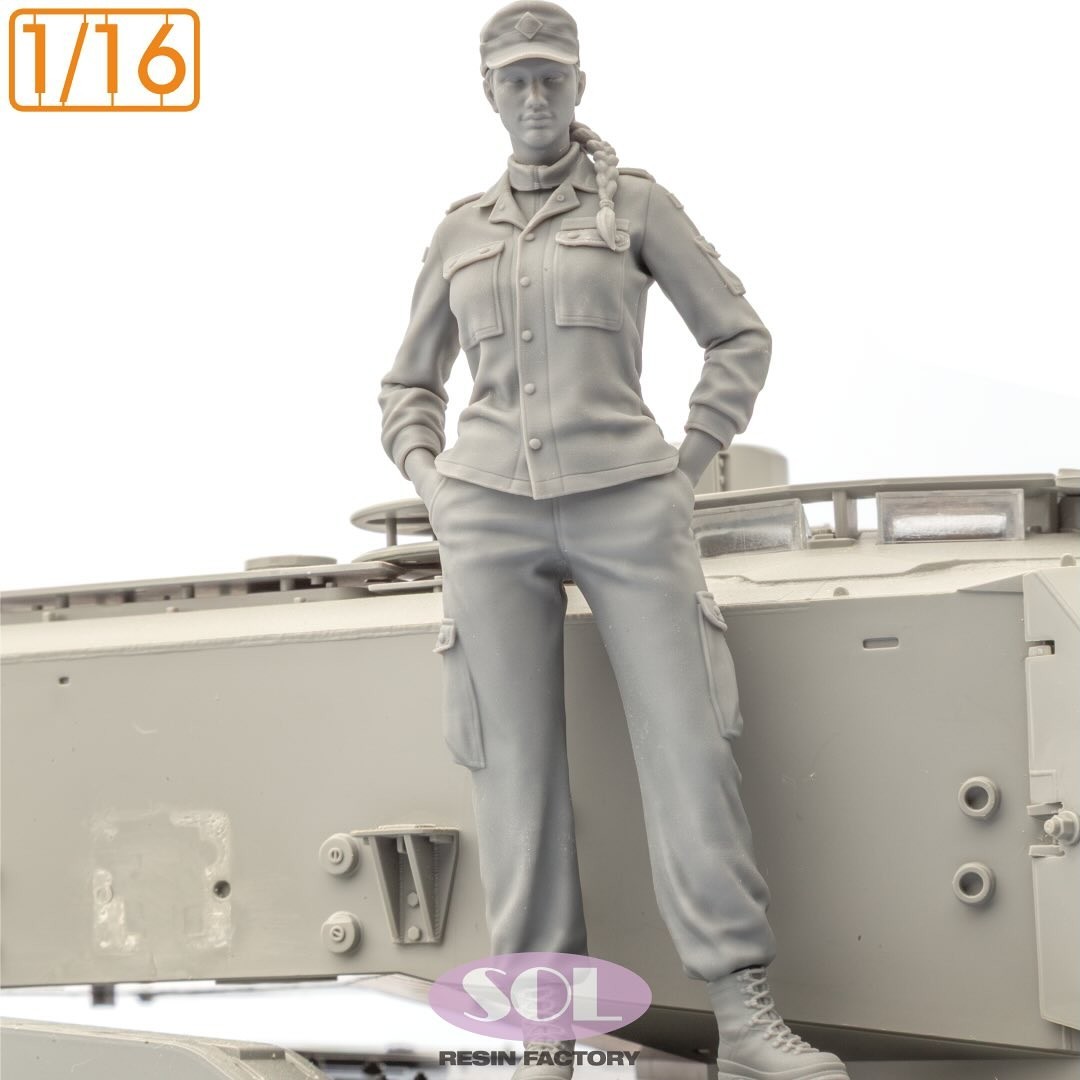 MM934 1/16 scale  Bundeswehr Tank Female Crew I