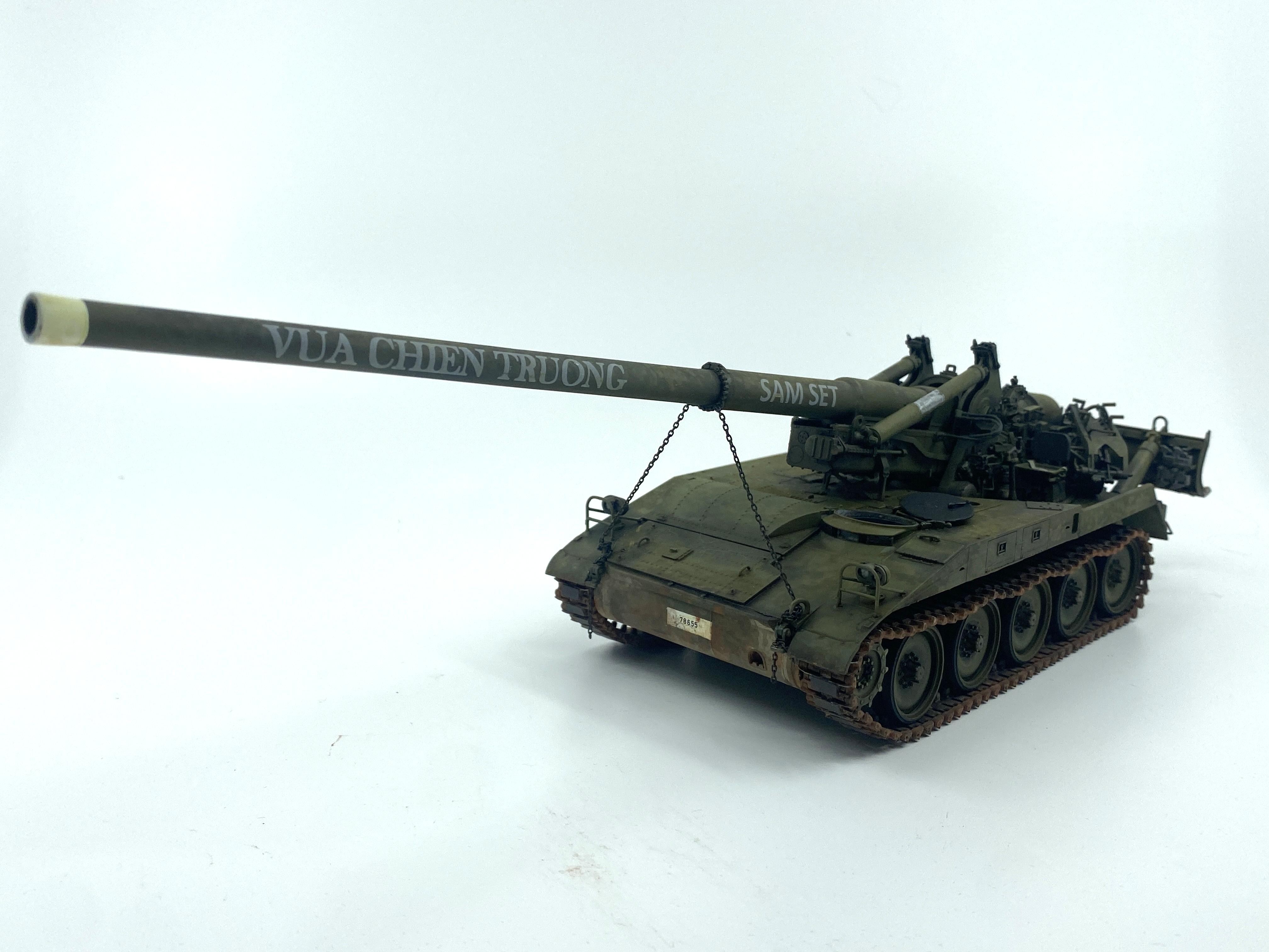 The ARVN M107 self-propelled artillery known as the "King of the Battlefield."