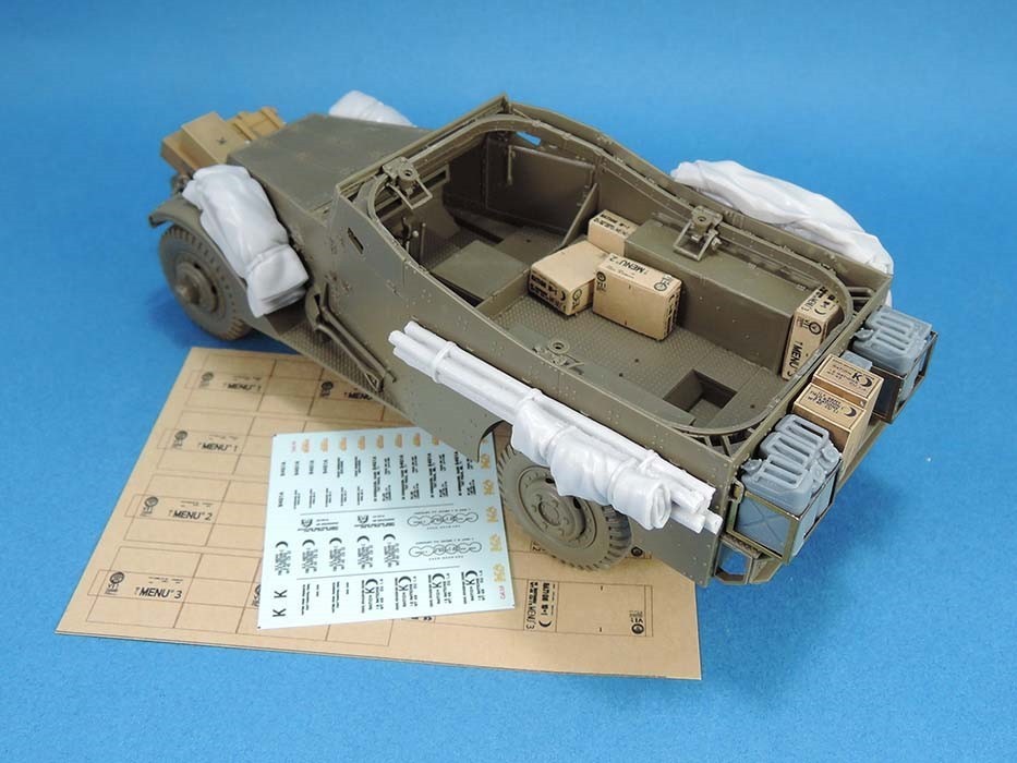 LF1446 US M3A1 Scout Car Stowage set