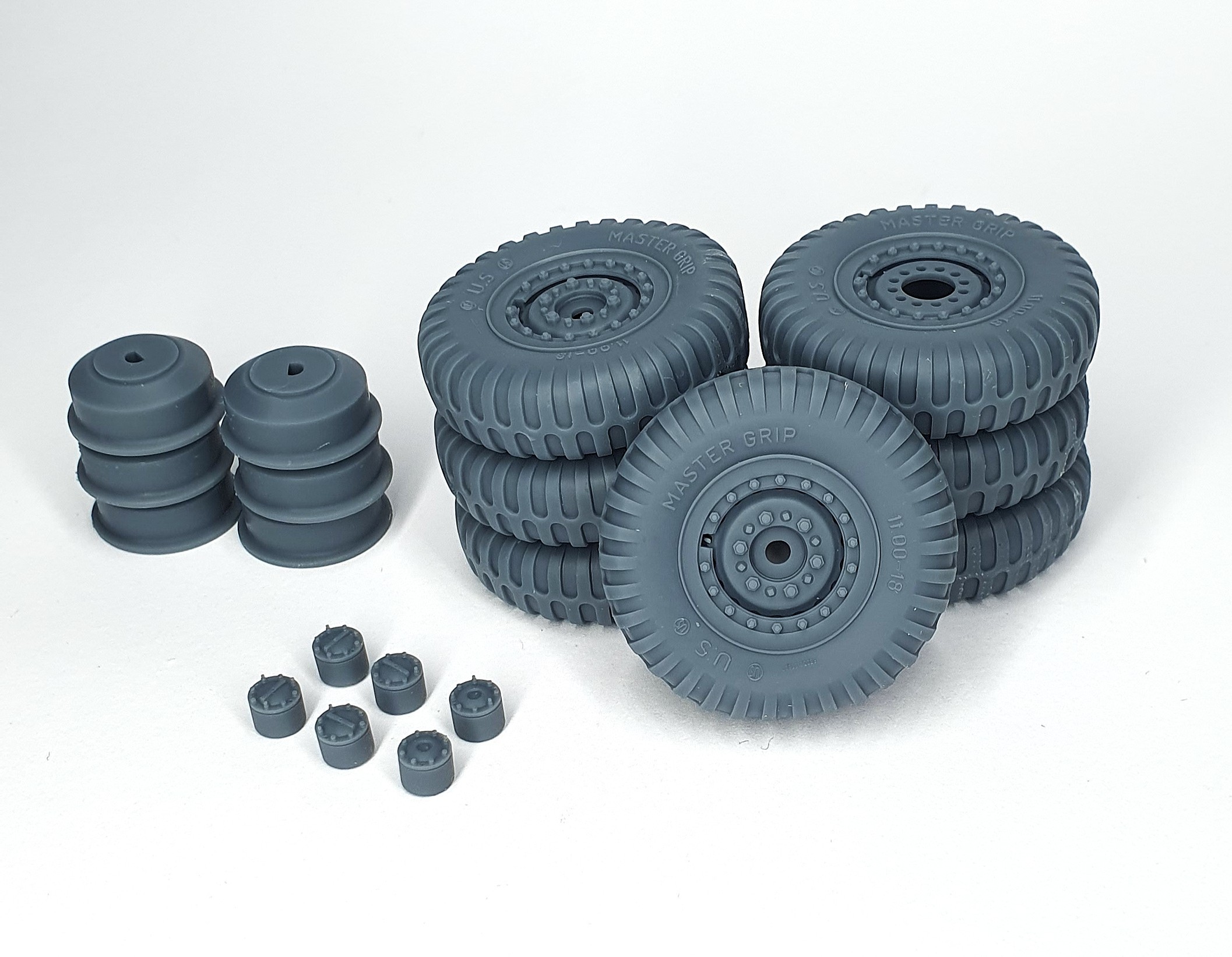AFVs35-243 	  DUKW road wheels set (weighted) with spare (for I Love Kit)