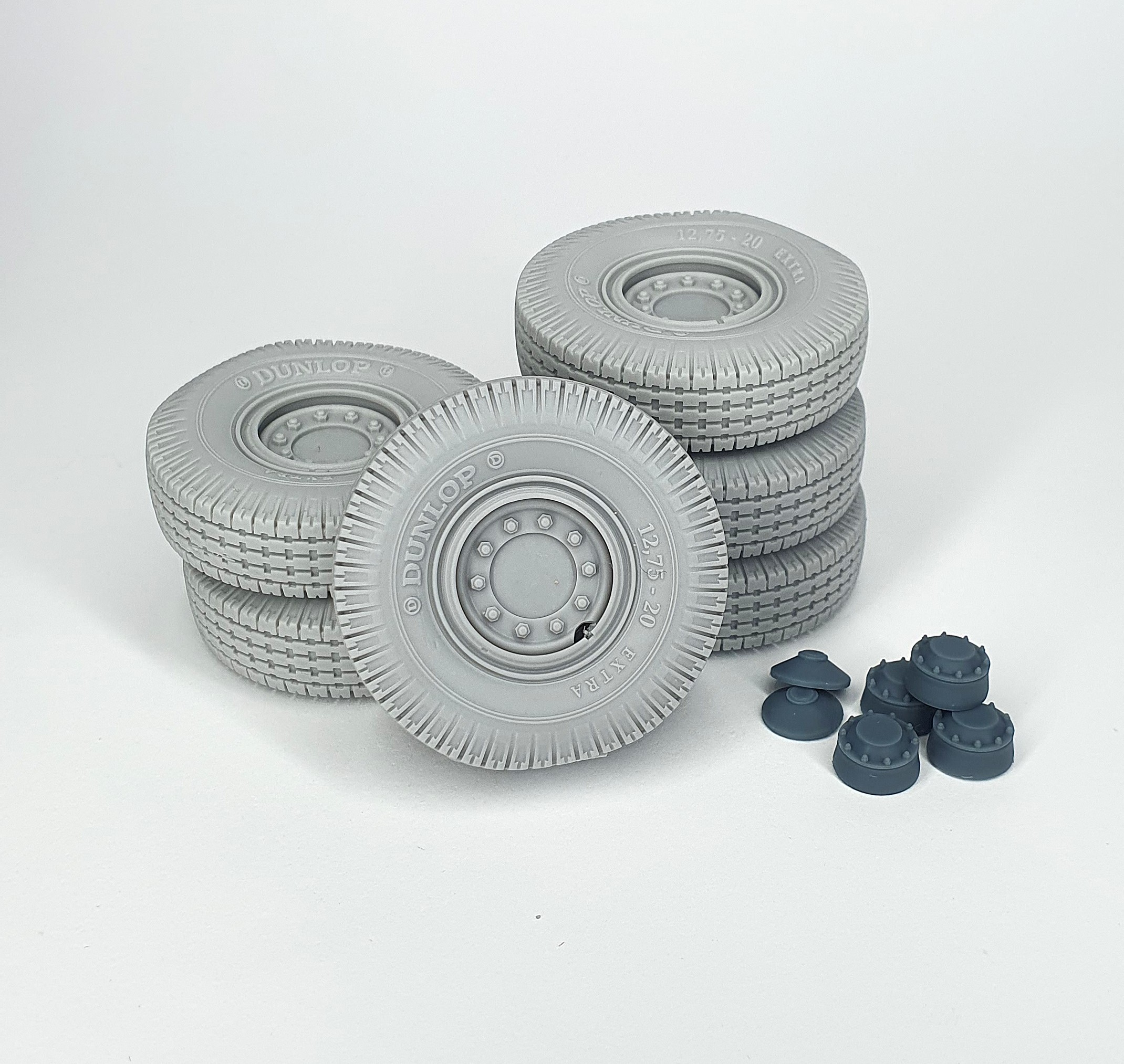 AFVs35-263 	  Faul L900 road wheels set (weighted) type 2