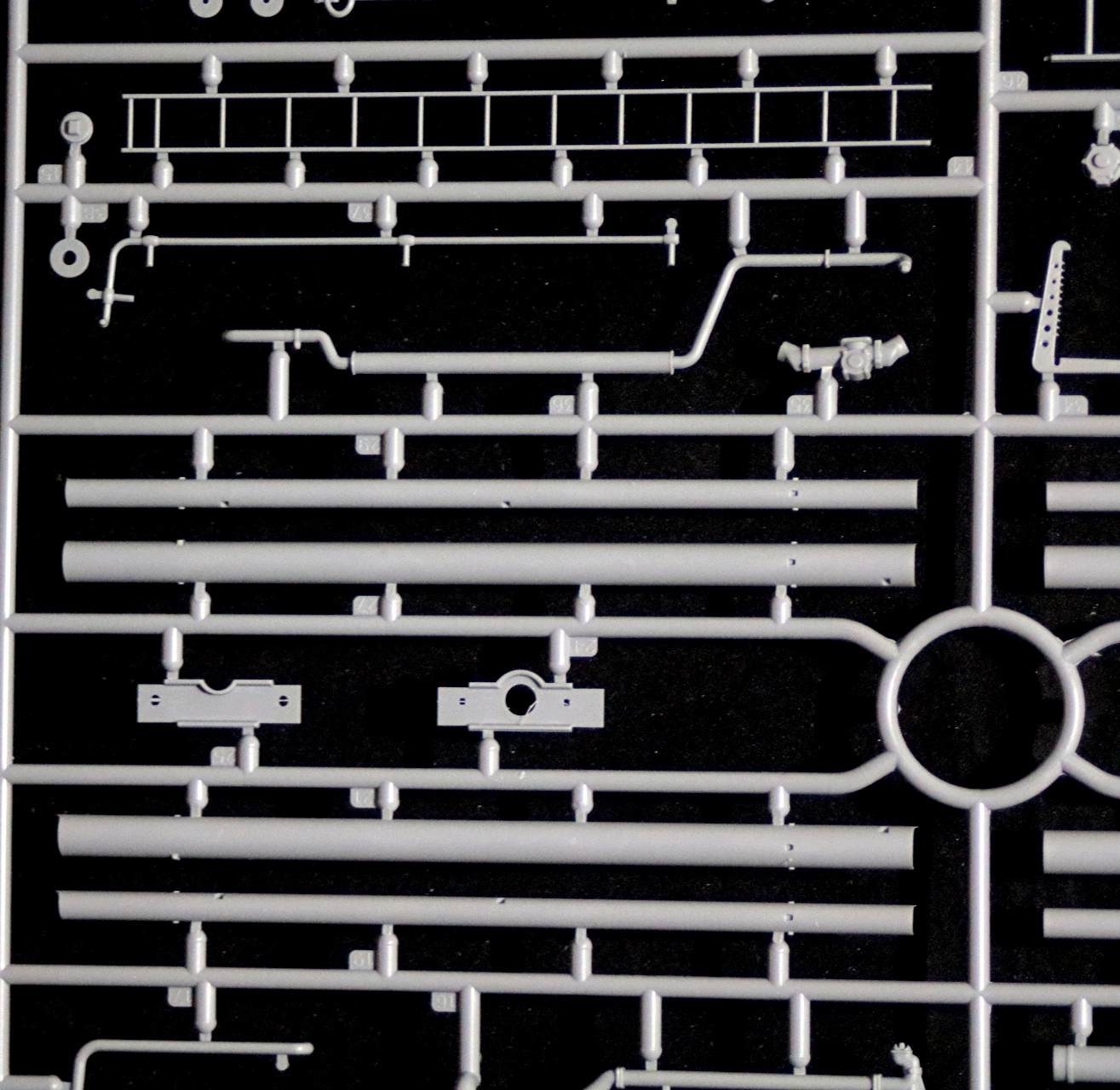 AC-40-137A enlarged pictue ladders exhaust pipes small part of the pump
