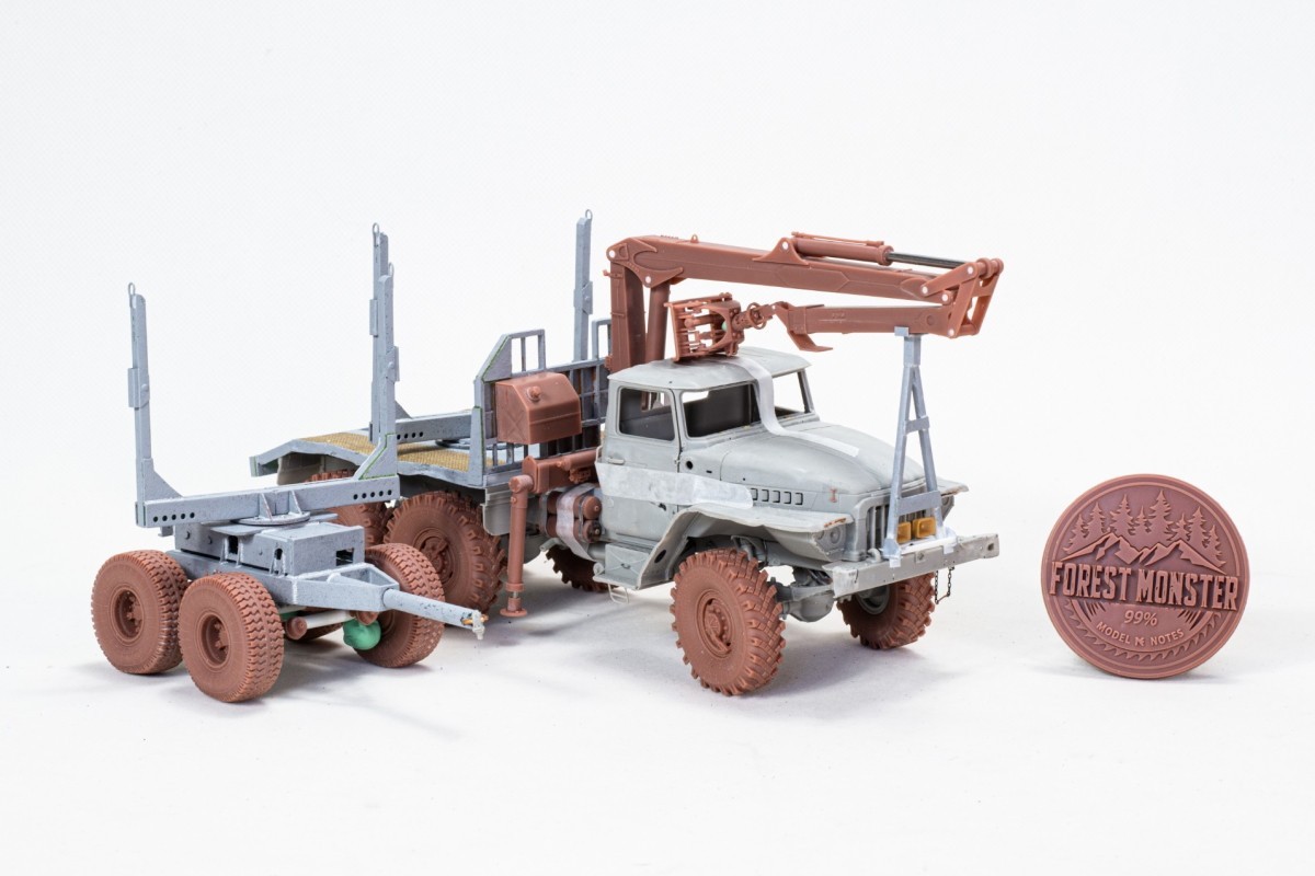 GC-005 Russian Logging Truck crane - Type B