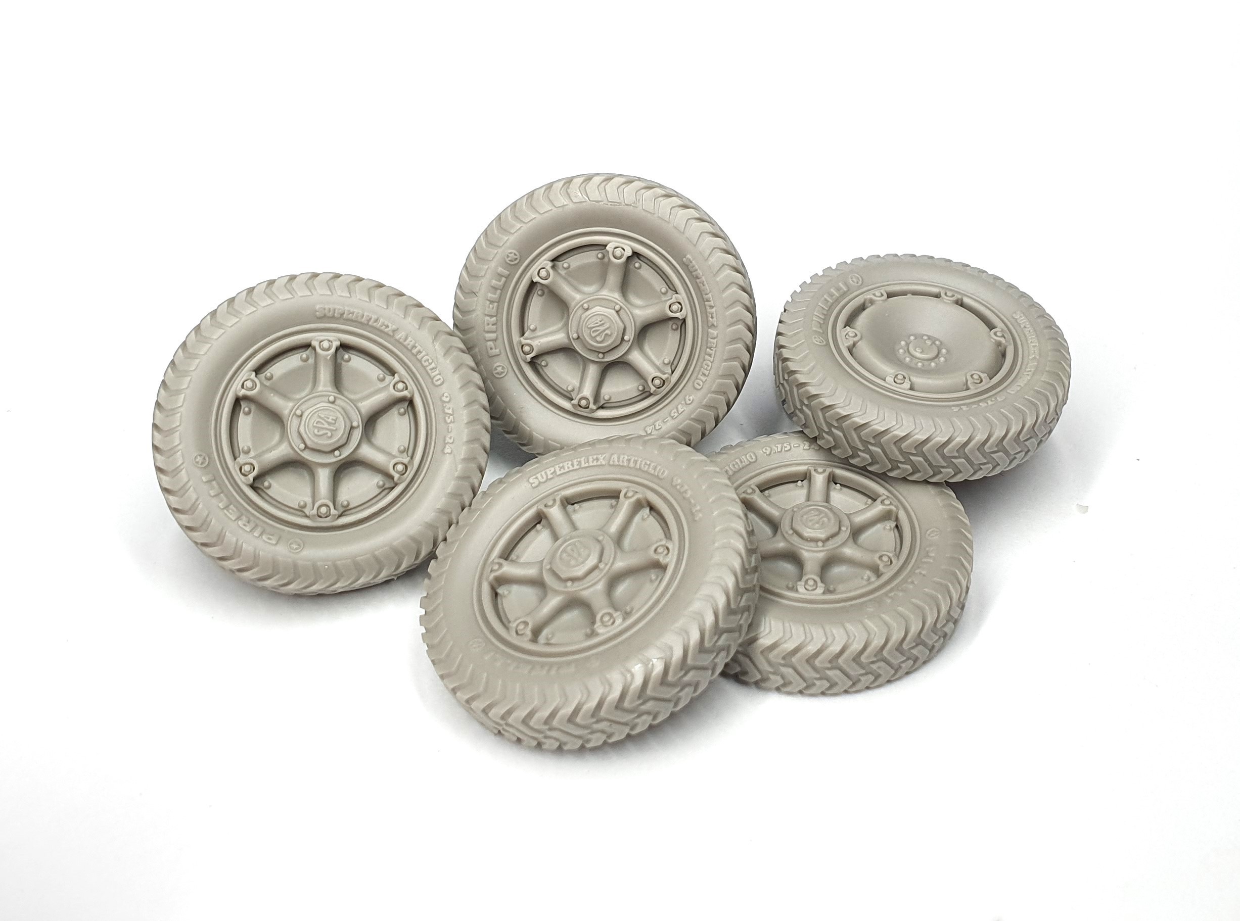 AFVs35-287 	  Autoblinda road wheels (weighted) AB 41-43 type 2 (for LANMO)