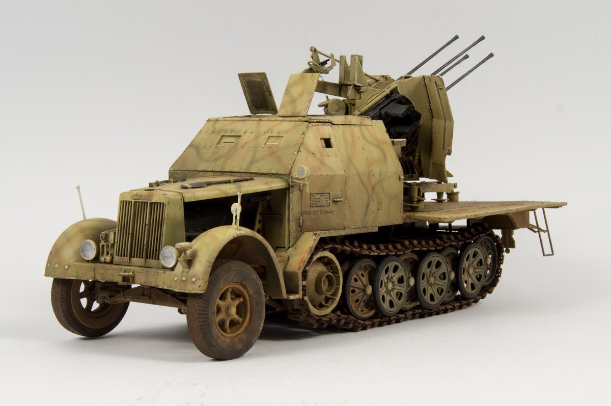 Sd.Kfz. 7/1 2cm Flakvierling 38 w/Armor Cab