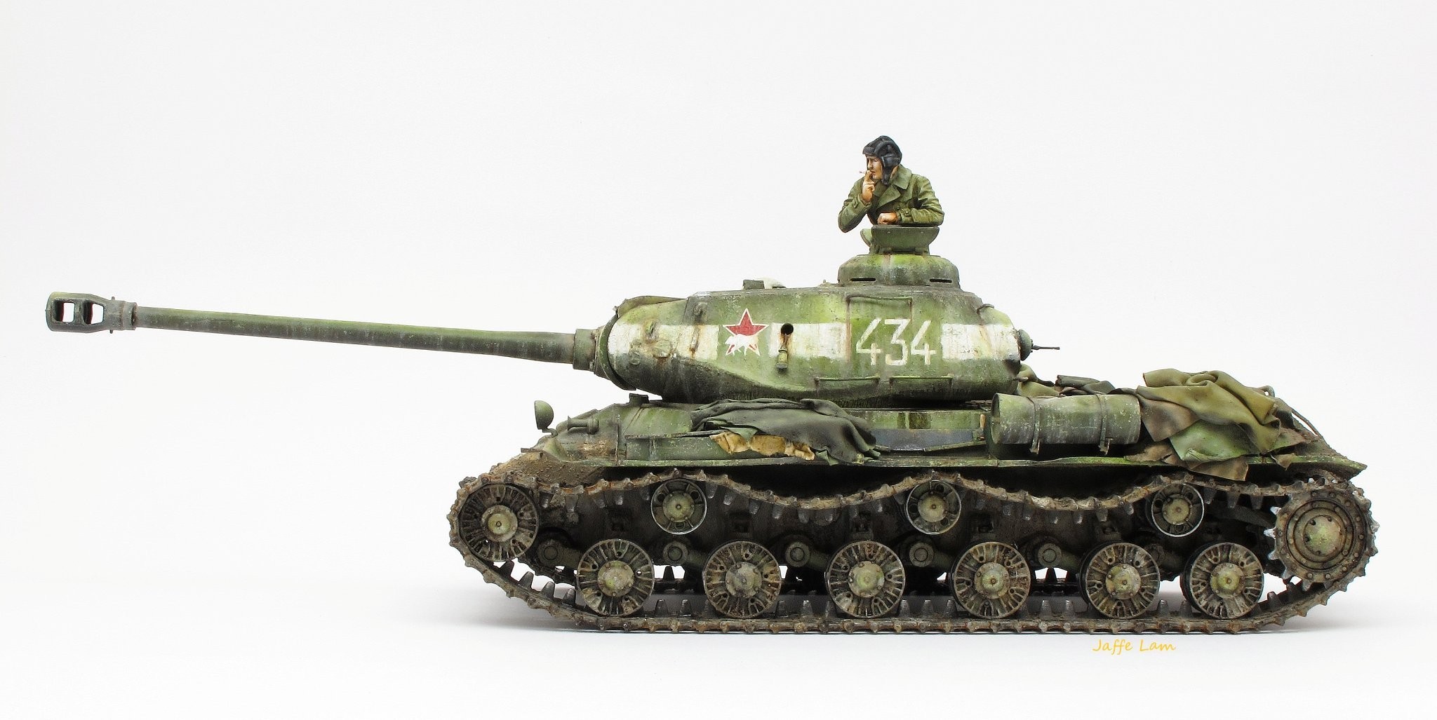 Russian Heavy Tank JS-2 'Inspirations' by Jaffe Lam