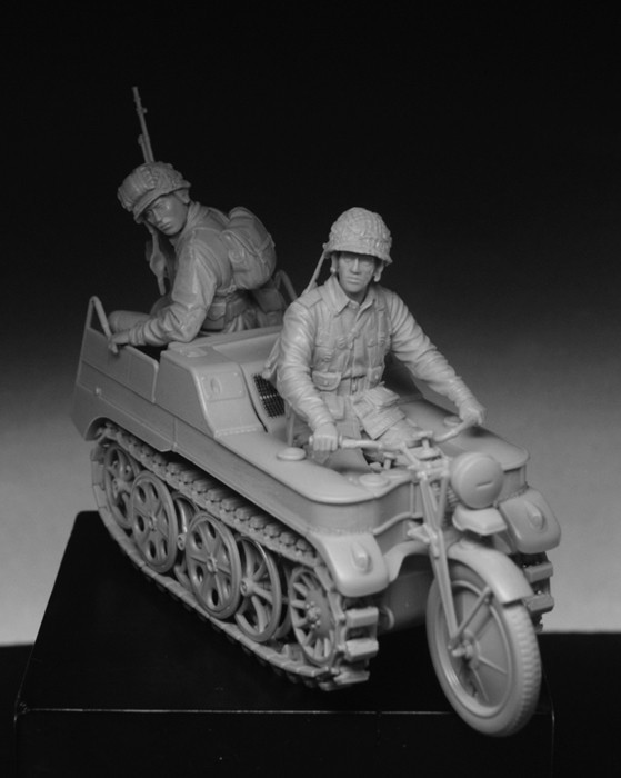 Kettenkrad Riders