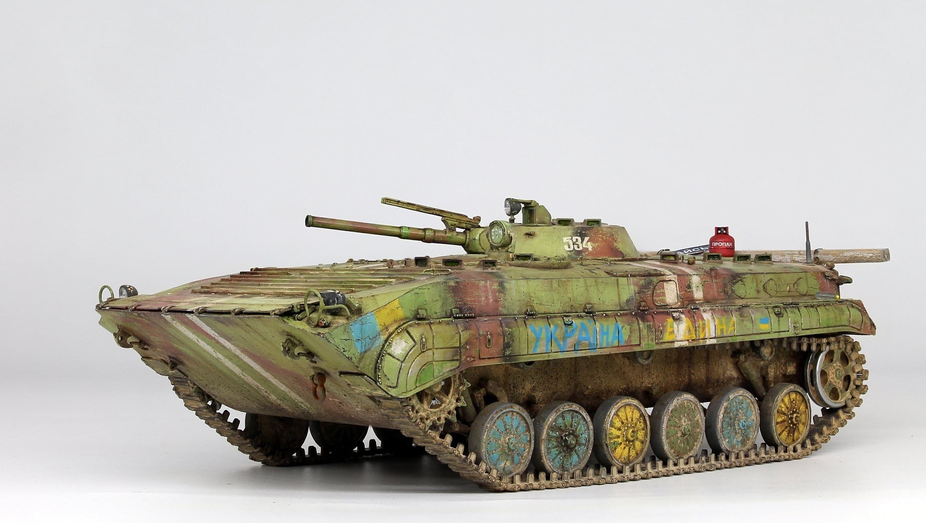 Ukrainian BMP-1 by Ilya Yut