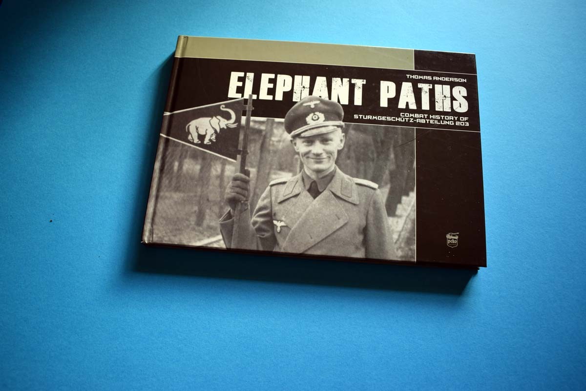 Elephants Paths - Combat History of Sturmgeschutz-Abteilung 203