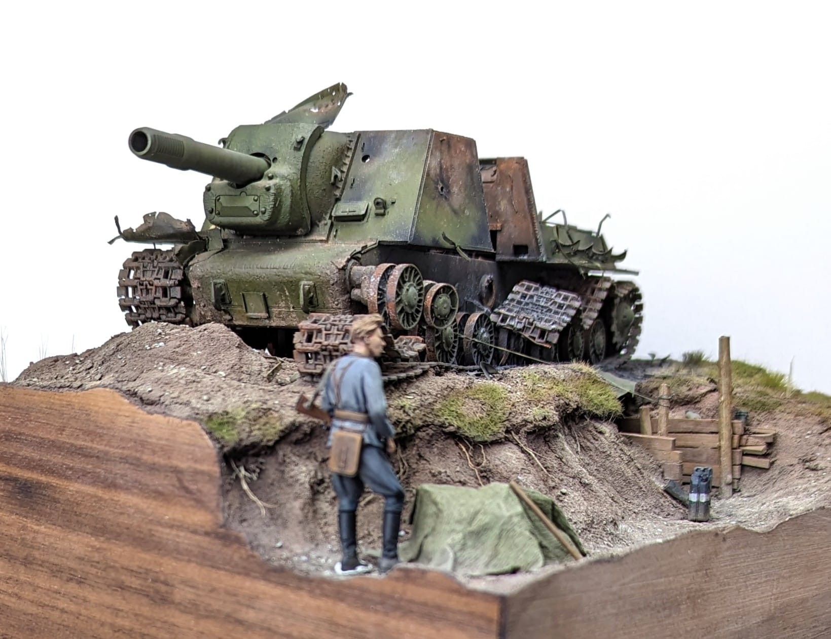 Knocked Out, ISU-152