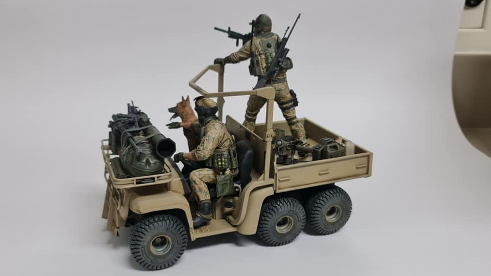 US. Delta Forces Gator UTV two figures and German Shepard