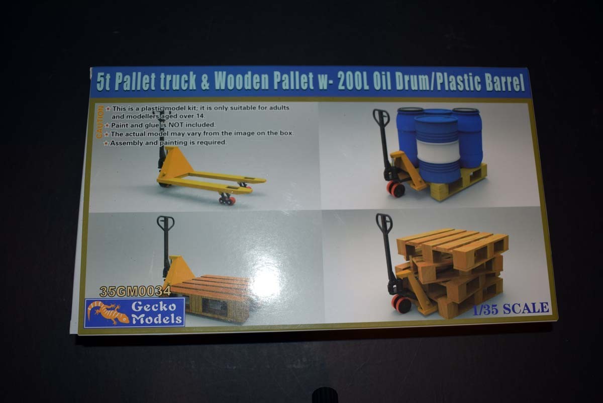 5 tonne Pallet Truck and Wooden Pallet with 200L Oil Drums/Plastic Barrel