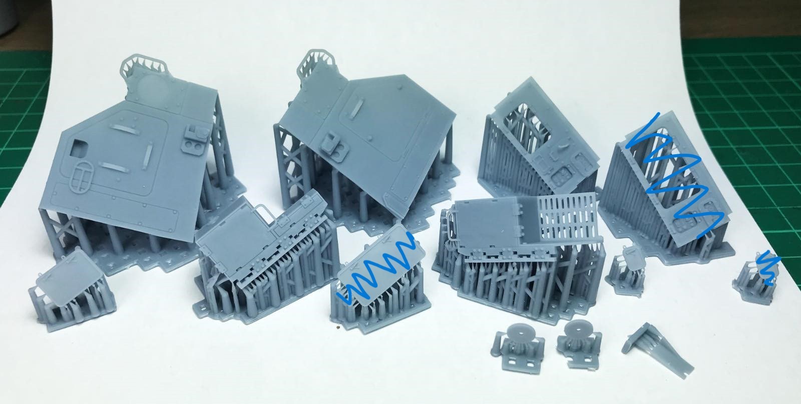 3D resin and resin cast IDF amour in 1/35th scale.