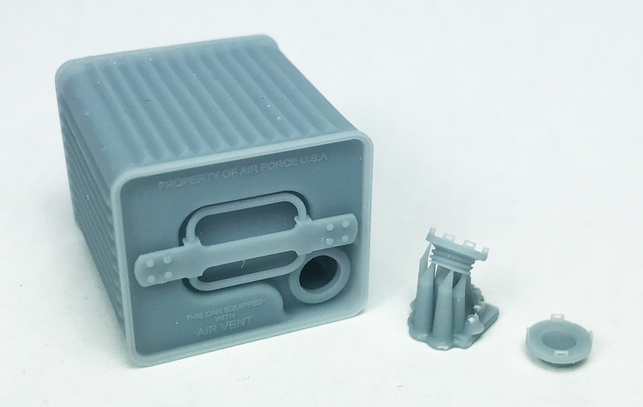 FoxHopp: 1/16 US fuel & Oil cans