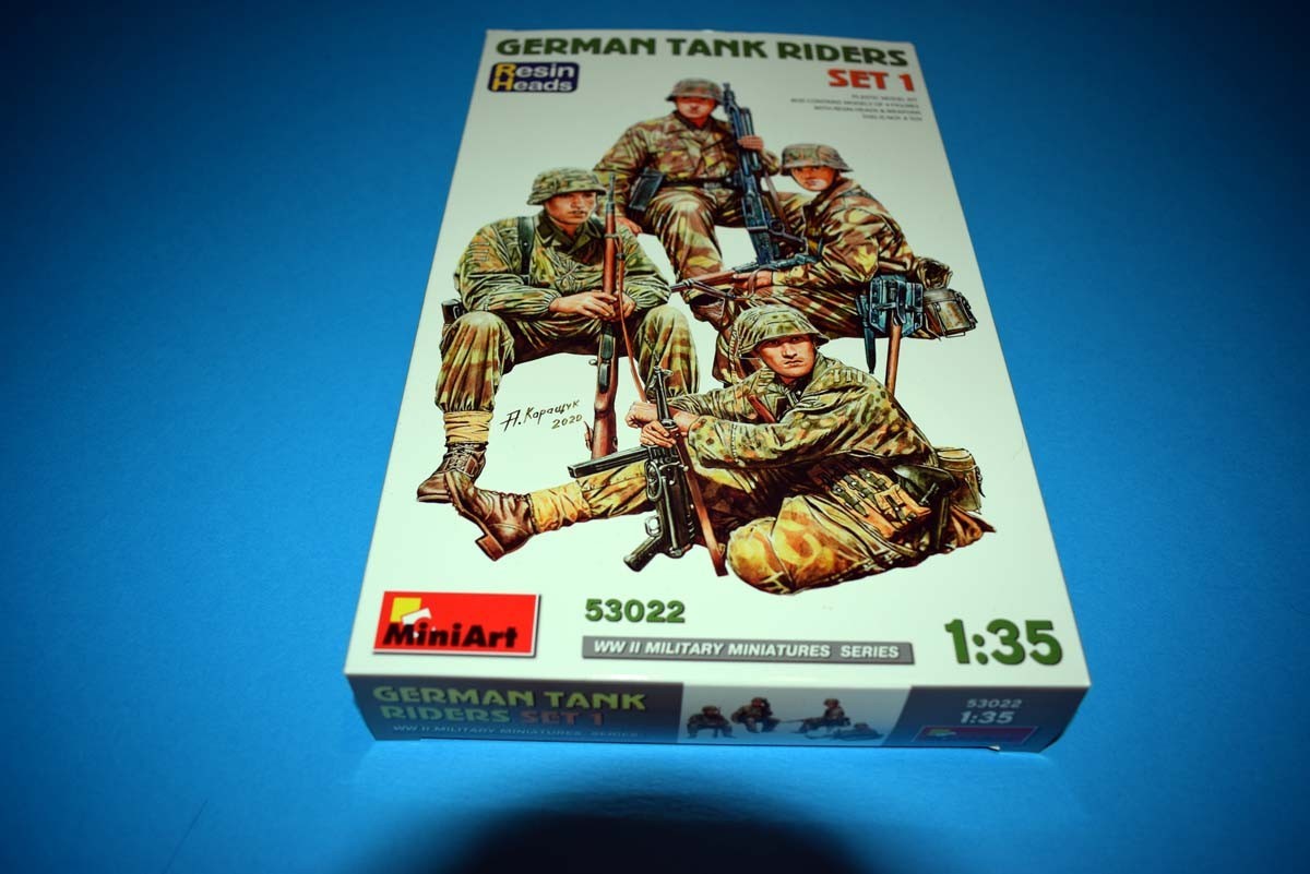German Tank Riders Set 1 with Resin Heads