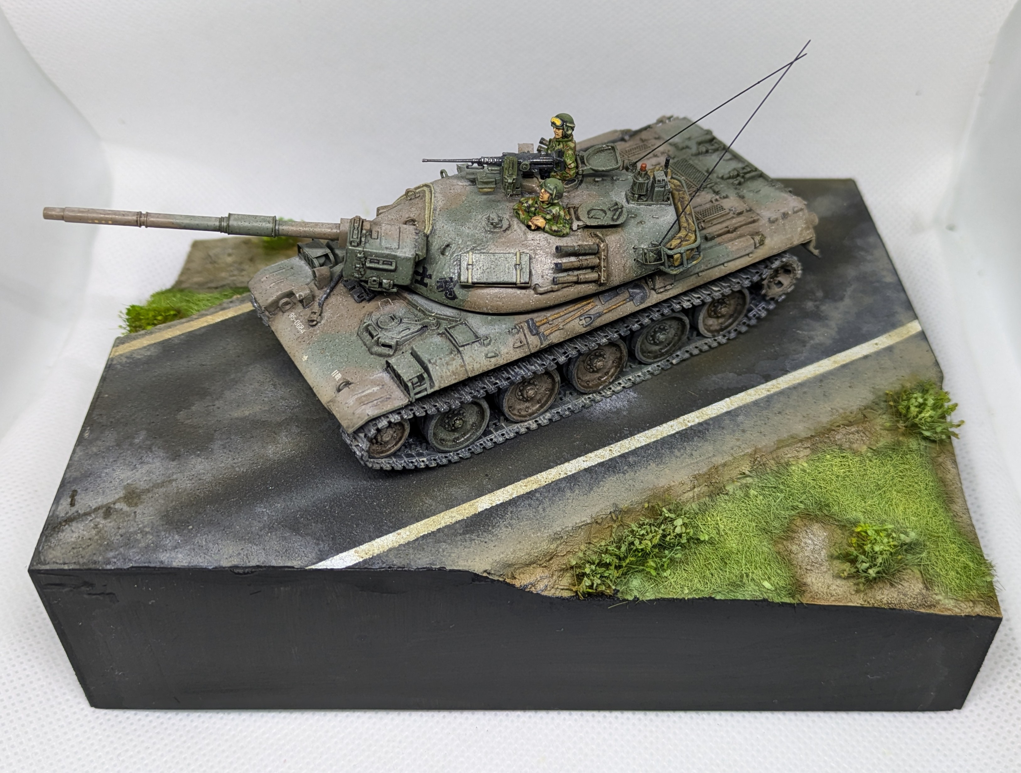 1/72 Trumpeter JGSDF Type 74