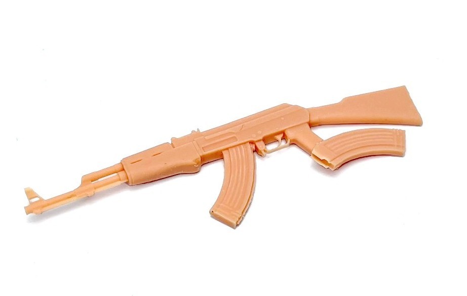 FoxHopp: AK-47 and SA-80