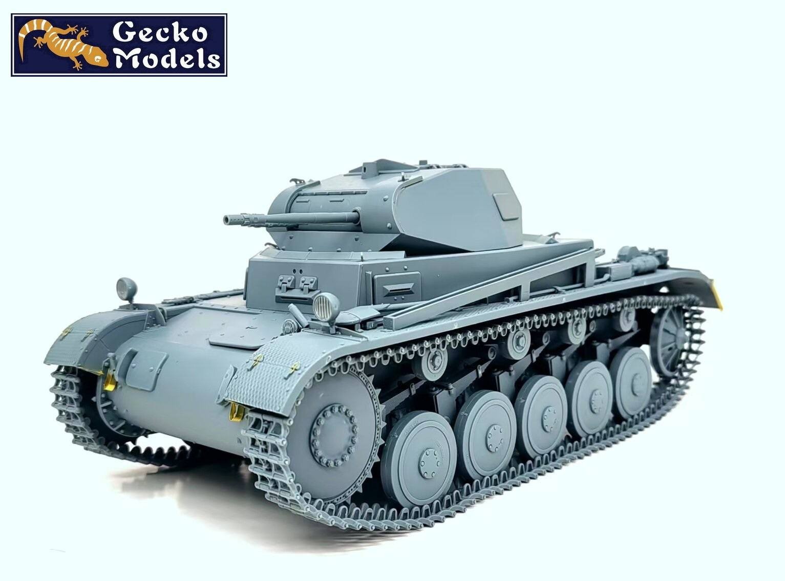 Large Scale Pz.kpfw II & Pak 40 Test Builds