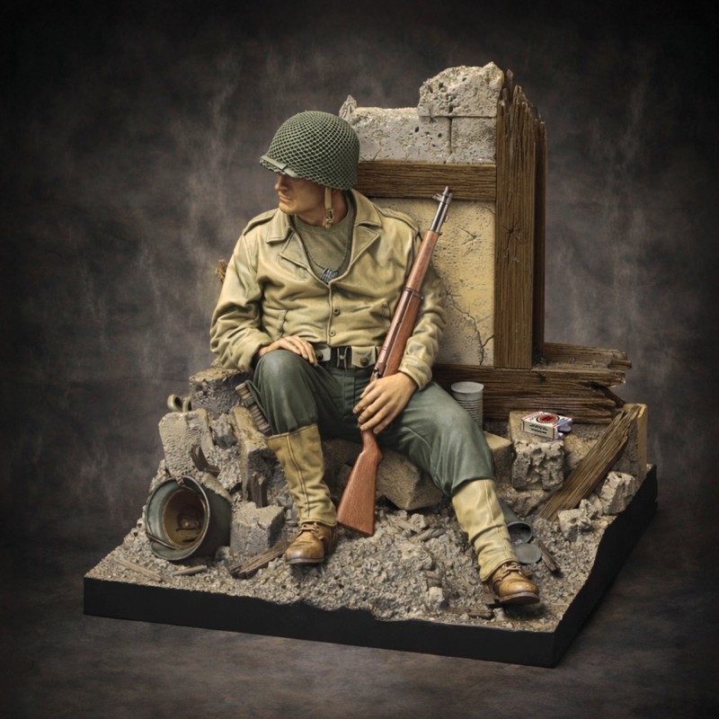 US Soldier at Rest from Royal Model